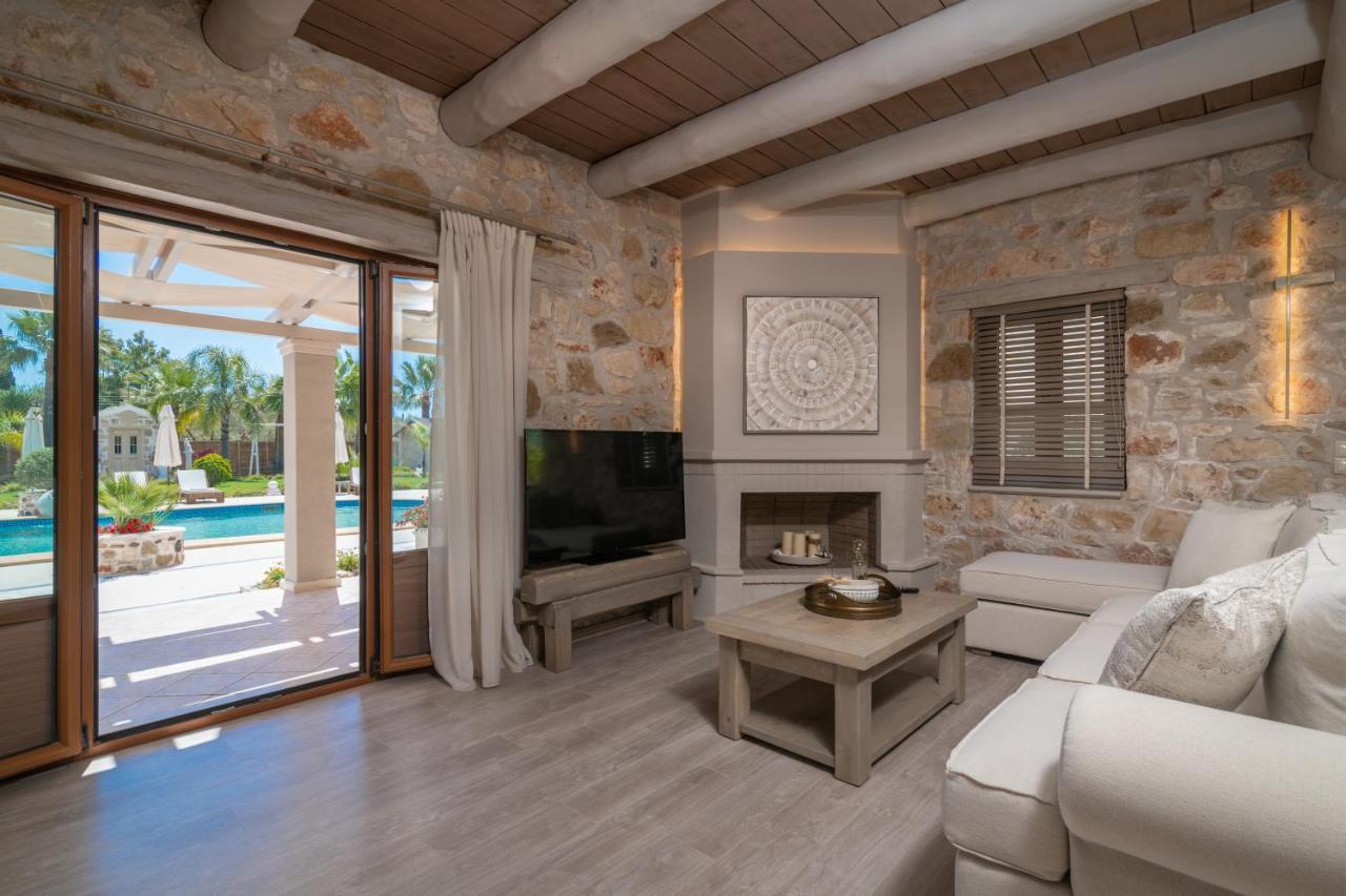 Archontiko Koutsis - Luxury Villa Collection ลากานาส ภายนอก รูปภาพ